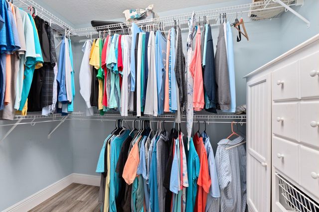 1749 SW Coxswain Place, Palm City, FL 34990