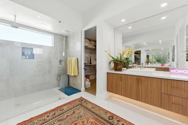 455 Palladium Boulevard, Palm Springs, CA 92262