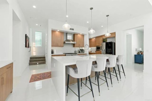 455 Palladium Boulevard, Palm Springs, CA 92262