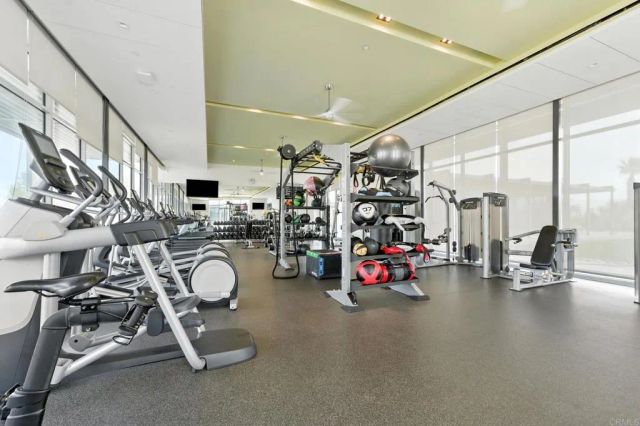 455 Palladium Boulevard, Palm Springs, CA 92262