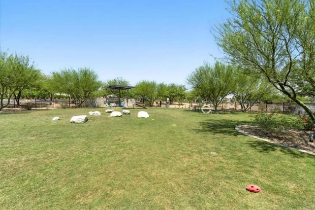 455 Palladium Boulevard, Palm Springs, CA 92262