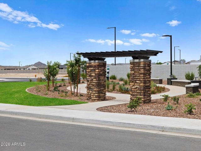 24606 W GROVE Street, Buckeye, AZ 85326