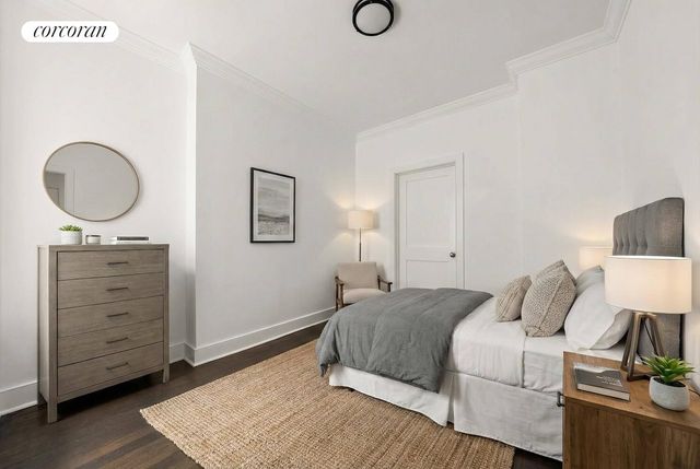 555 Lenox Ave Apt 2B, New York City, NY 10037