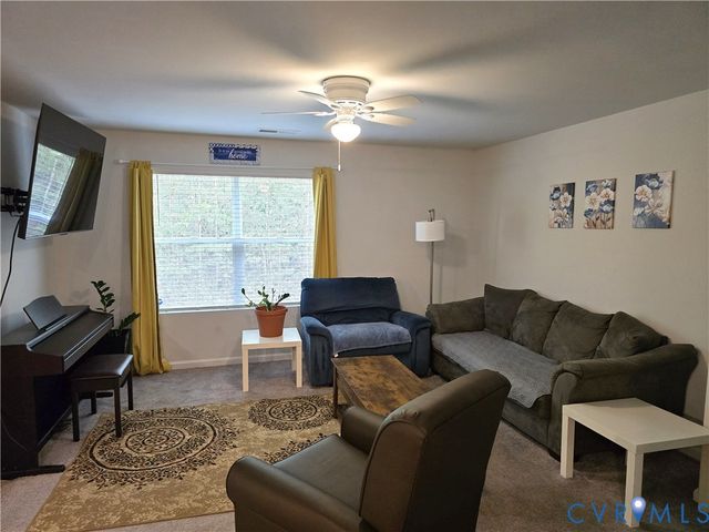 6620 Sterling Way, Ruther Glen, VA 22546