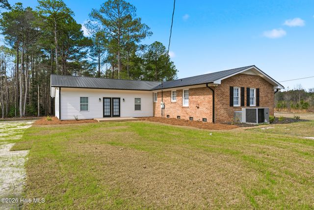 608 Boyd Lake Road, Hamlet, NC 28345