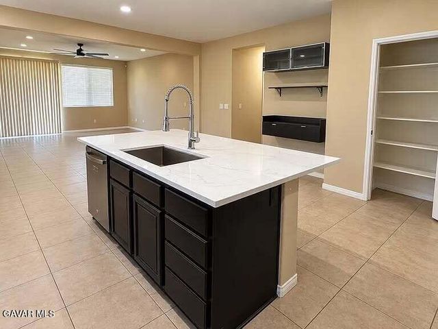 2421 Driftwood Drive, Rosamond, CA 93560