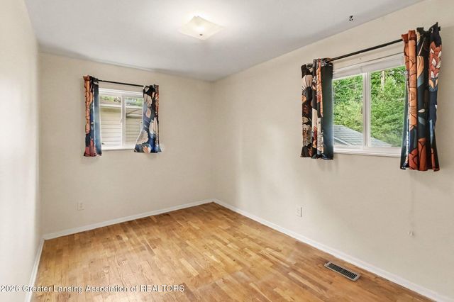117 Woodhaven Drive, Lansing, MI 48917