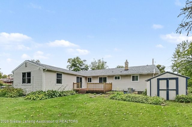 117 Woodhaven Drive, Lansing, MI 48917
