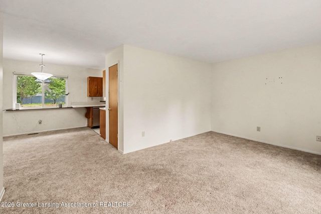 117 Woodhaven Drive, Lansing, MI 48917