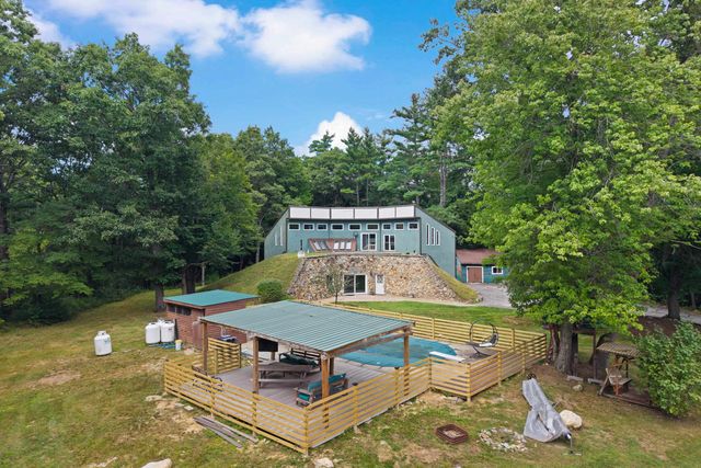 101 Black Brook Road, Goffstown, NH 03045