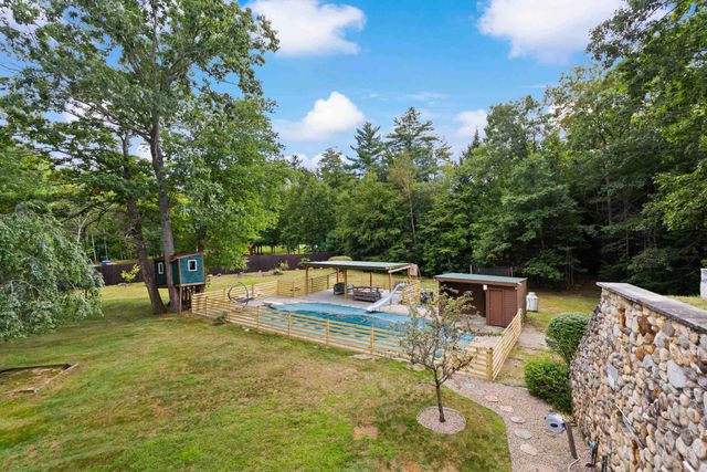 101 Black Brook Road, Goffstown, NH 03045