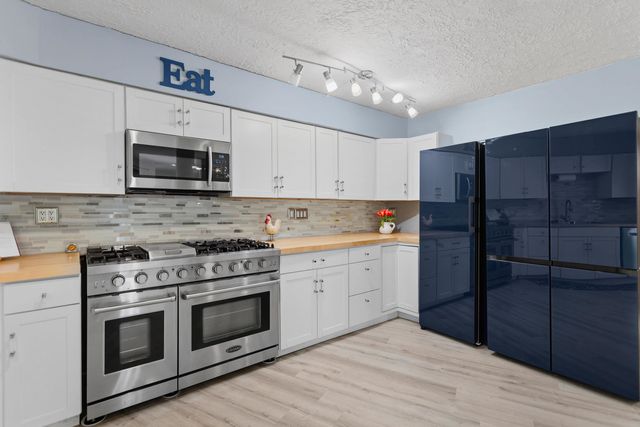 101 Black Brook Road, Goffstown, NH 03045