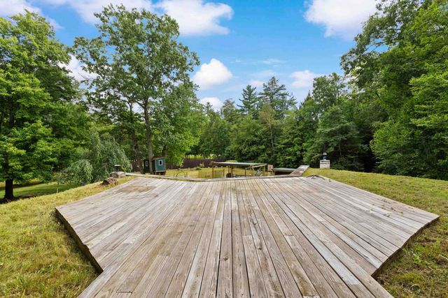 101 Black Brook Road, Goffstown, NH 03045