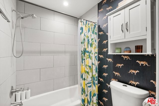 525 N Sycamore Avenue 225, Los Angeles, CA 90036