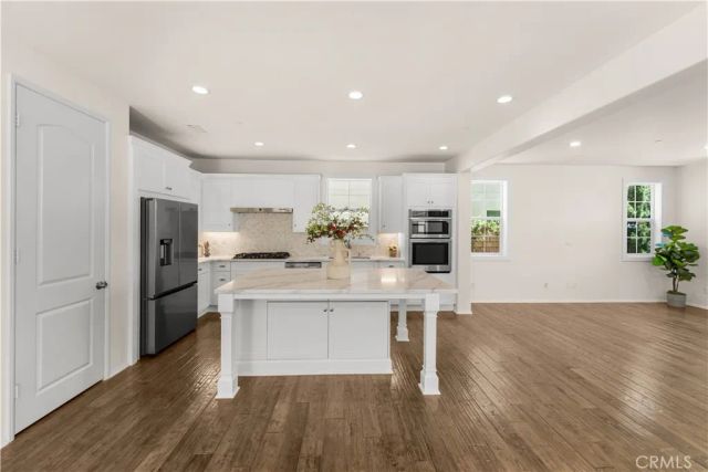 636 Boxwood Ln, Azusa, CA 91702