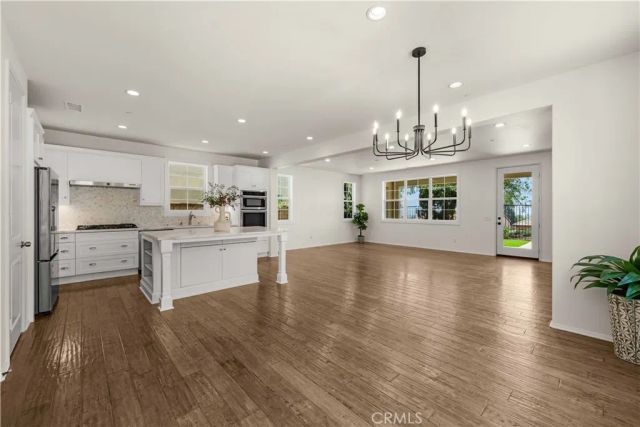 636 Boxwood Ln, Azusa, CA 91702