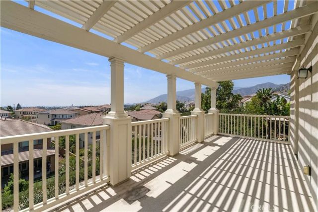 636 Boxwood Ln, Azusa, CA 91702
