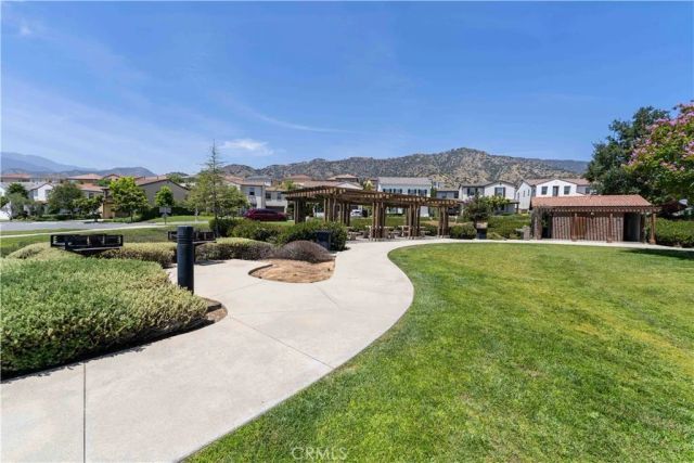 636 Boxwood Ln, Azusa, CA 91702