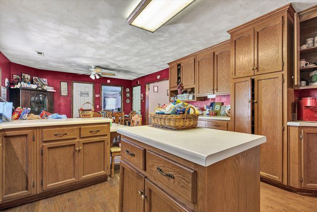 1441 Dickerson RD, Goodview, VA 24095