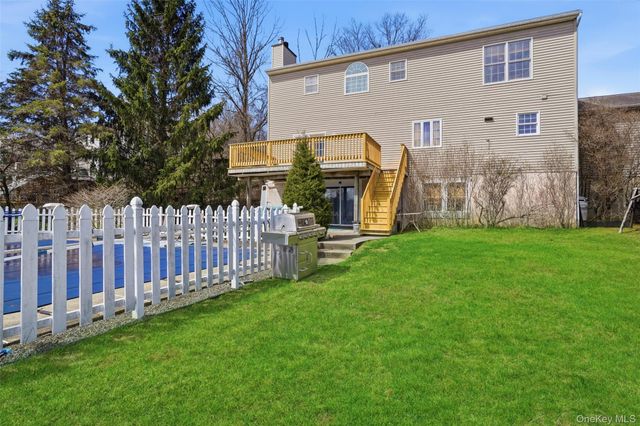 27 Ridge View Drive, Patterson, NY 12563