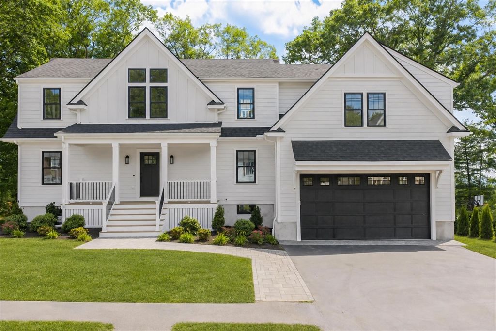 196 Doty St, Waltham, MA 02452