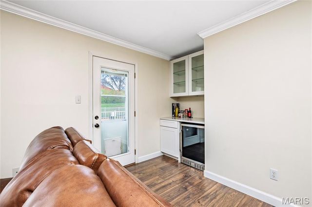 6301 Highland Estates Drive, St Louis, MO 63129