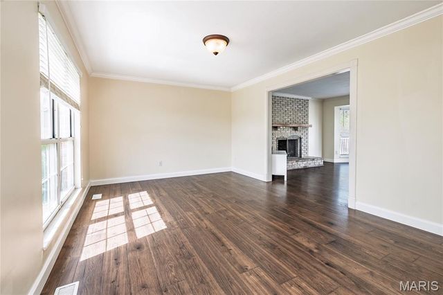 6301 Highland Estates Drive, St Louis, MO 63129