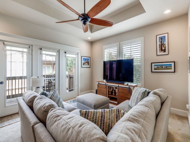 1600 Abrams Road 30, Dallas, TX 75214