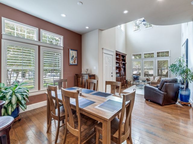 1600 Abrams Road 30, Dallas, TX 75214