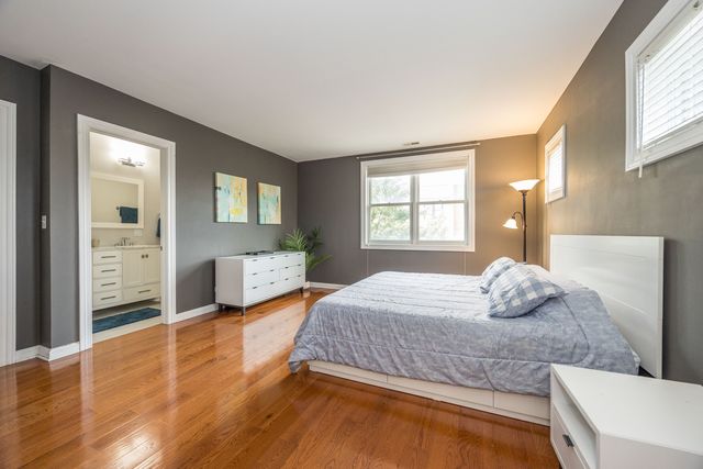 3401 N Racine Avenue 3, Chicago, IL 60657