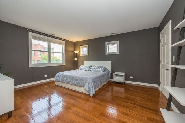 3401 N Racine Avenue 3, Chicago, IL 60657