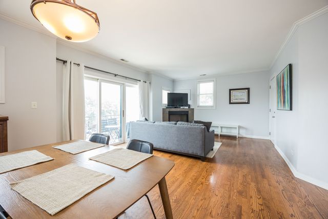 3401 N Racine Avenue 3, Chicago, IL 60657