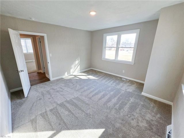 805 Adams ST, Suffolk, VA 23434