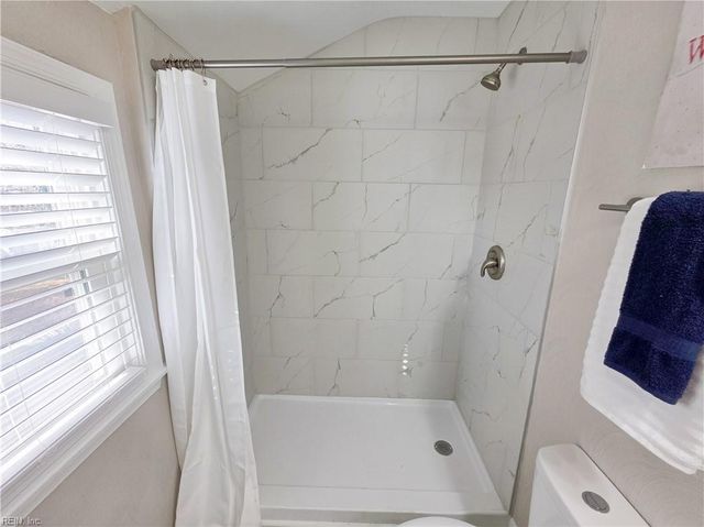 805 Adams ST, Suffolk, VA 23434