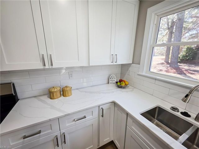 805 Adams ST, Suffolk, VA 23434