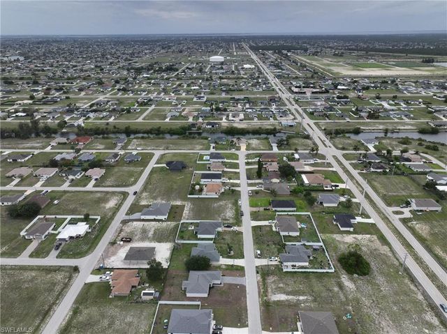 530 NW 23rd TER, Cape Coral, FL 33993
