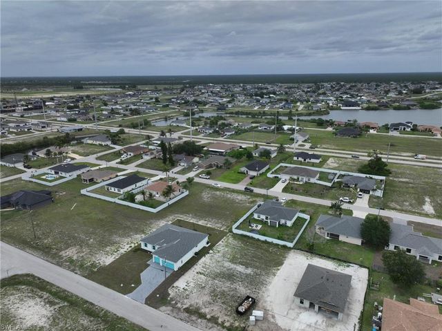 530 NW 23rd TER, Cape Coral, FL 33993