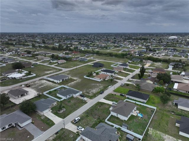 530 NW 23rd TER, Cape Coral, FL 33993