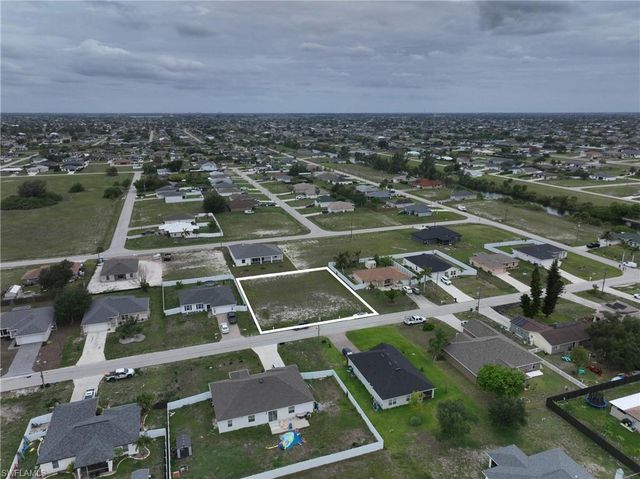 530 NW 23rd TER, Cape Coral, FL 33993