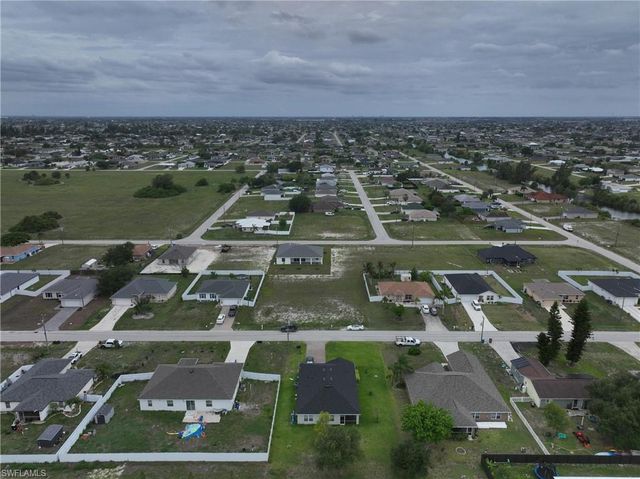 530 NW 23rd TER, Cape Coral, FL 33993
