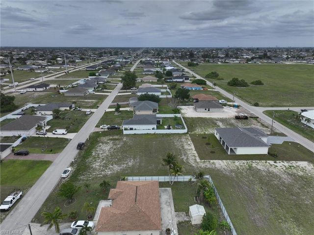 530 NW 23rd TER, Cape Coral, FL 33993