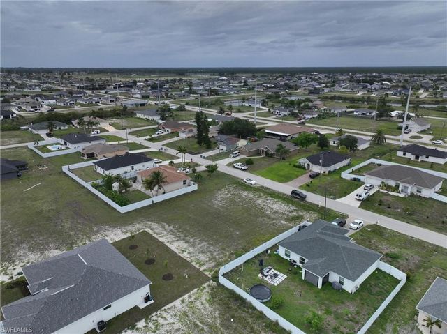 530 NW 23rd TER, Cape Coral, FL 33993