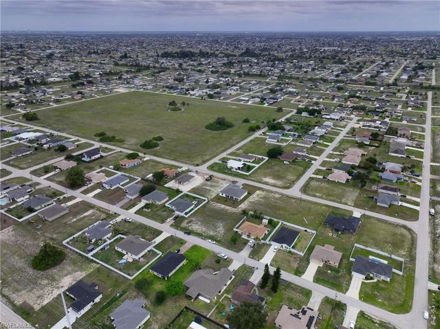 530 NW 23rd TER, Cape Coral, FL 33993