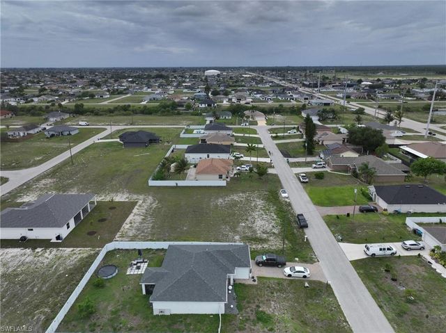 530 NW 23rd TER, Cape Coral, FL 33993