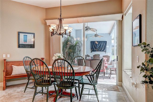 2812 CLUBHOUSE DRIVE, Plant City, FL 33566