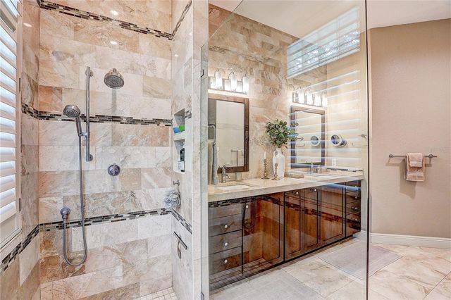 2812 CLUBHOUSE DRIVE, Plant City, FL 33566