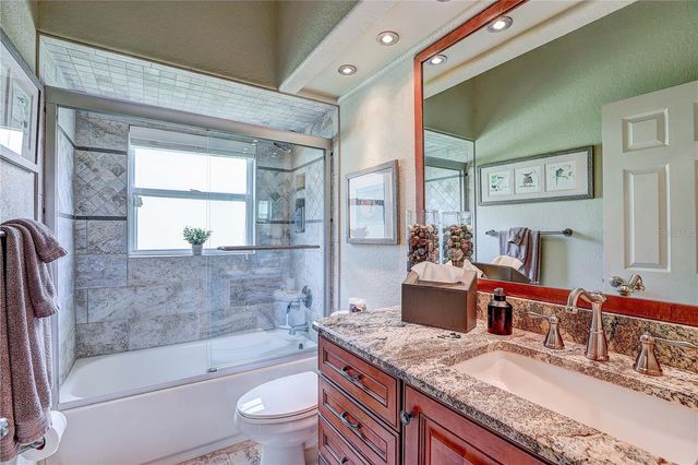 2812 CLUBHOUSE DRIVE, Plant City, FL 33566