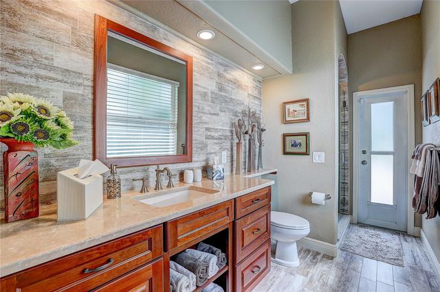 2812 CLUBHOUSE DRIVE, Plant City, FL 33566
