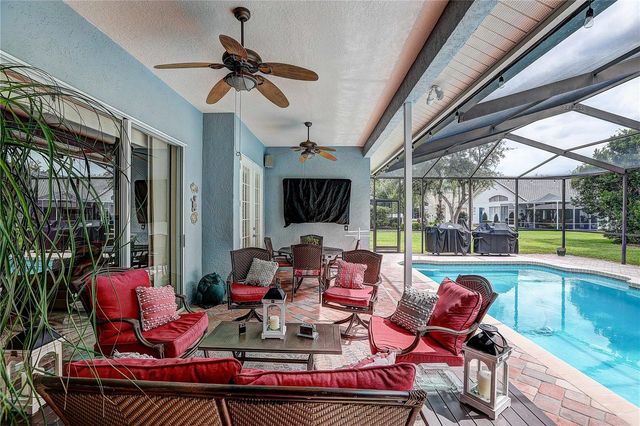 2812 CLUBHOUSE DRIVE, Plant City, FL 33566