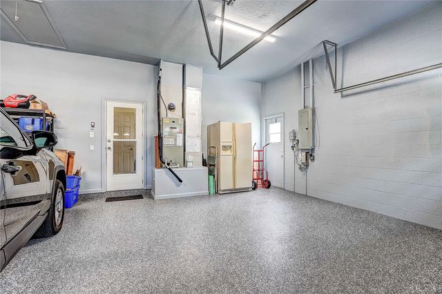 2812 CLUBHOUSE DRIVE, Plant City, FL 33566